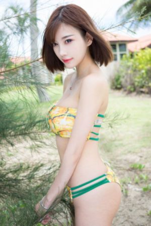 欧美宽松短t恤_高清高清完整版