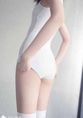 亚洲区欧美区制服丝袜_HD电影在线观看