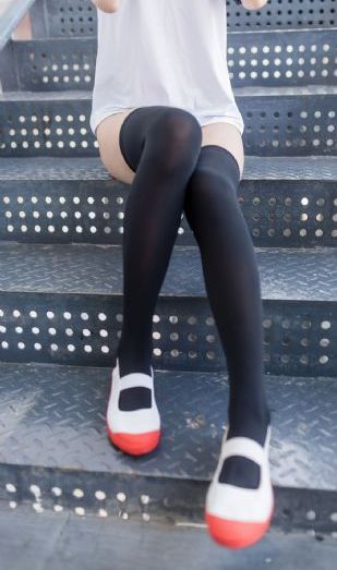 欧美模特童装图片大全_无删减完整版在线观看